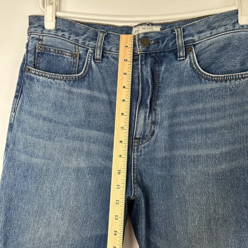 Free People‎ High Rise Boot Crop Jeans Womens Size 31 Rigid Frayed Bootcut - Picture 7 of 10